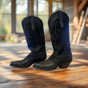 Limited edition Dan Post cowgirl boots size 6.5